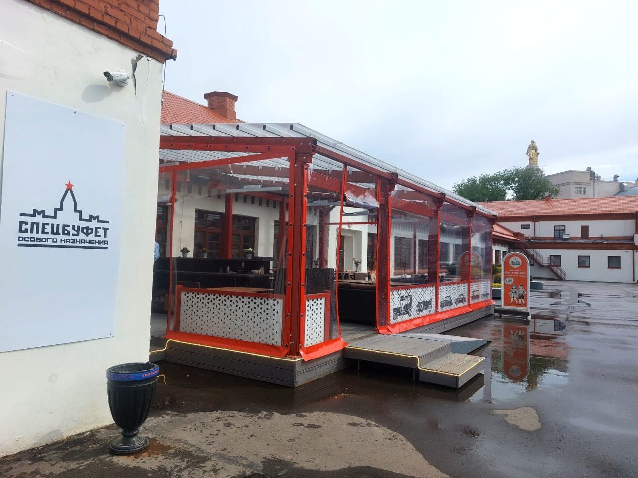 ПВХ шторы для летней террасы кафе в Ельне